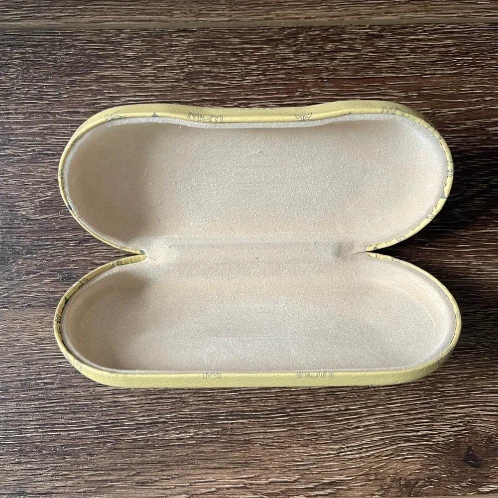 MCM glasses/case